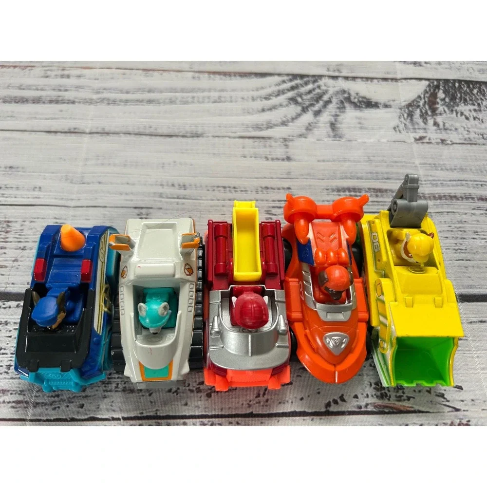 PAW Patrol True Classic Diecast Rescue Racers Vehicles Zuma Chase Everest Rubble